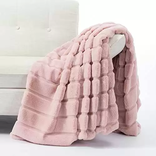 Cozy Bliss Luxury Super Soft Striped Faux Fur Throw Blanket for Couch, Size 50"x60" Pink, Extra Soft, Fluffy, Warm, Anti-Static, Plush Blanket for Sofa Bed Living Room Bedroom Car (Stripe- P...