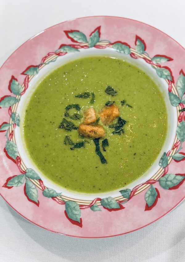 Springtime Bliss In A Bowl: Herby Spring Pea Soup