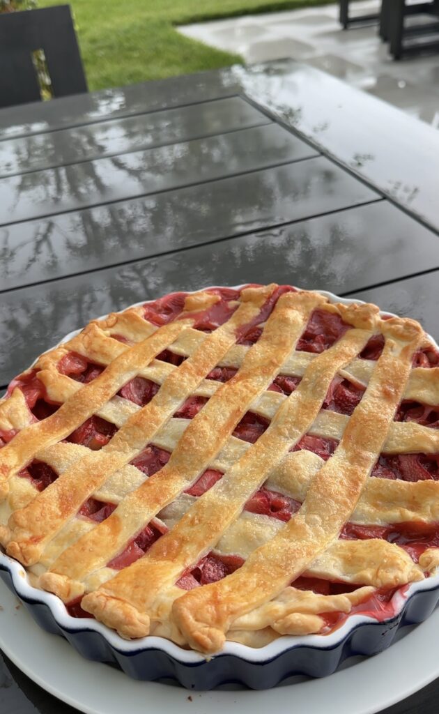 Strawberry Rhubarb Pie: The Sweet-Tart Taste of Summer
